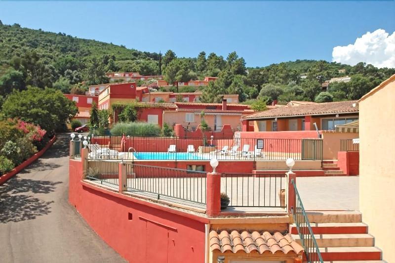 Hotel Residence San Pieru Tarcu Экстерьер фото