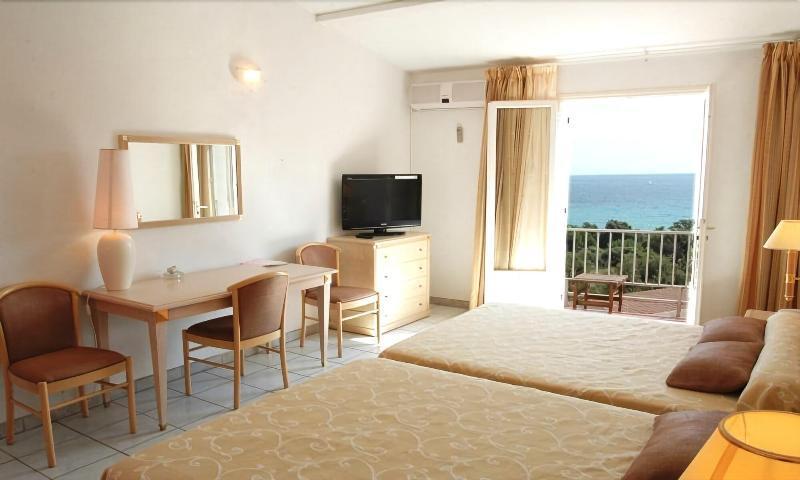 Hotel Residence San Pieru Tarcu Экстерьер фото