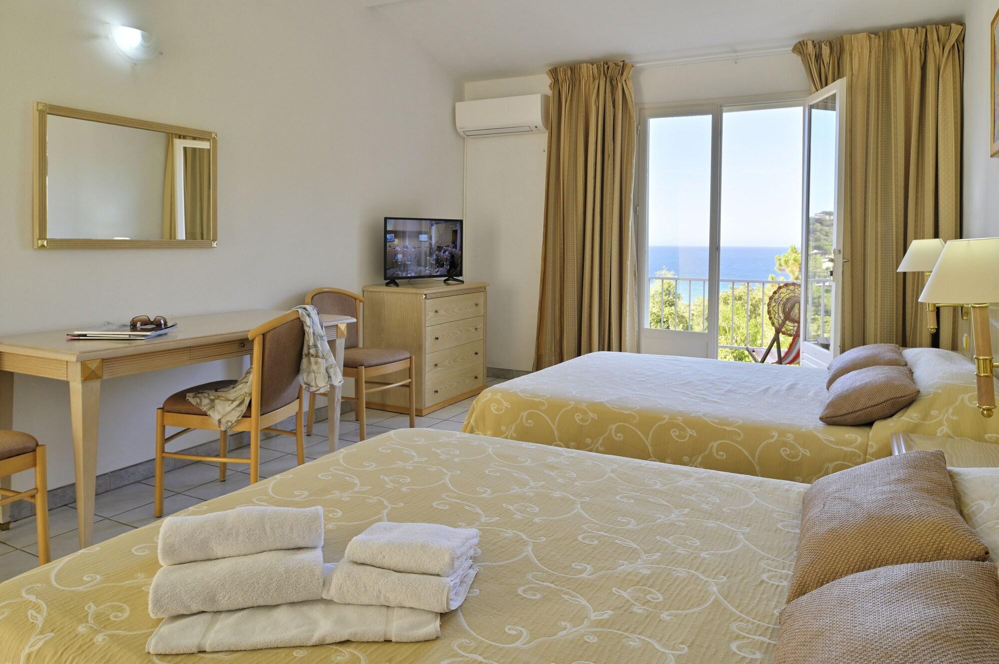 Hotel Residence San Pieru Tarcu Экстерьер фото