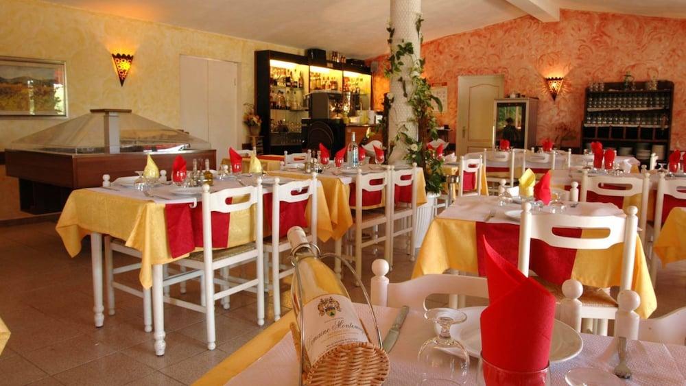 Hotel Residence San Pieru Tarcu Экстерьер фото